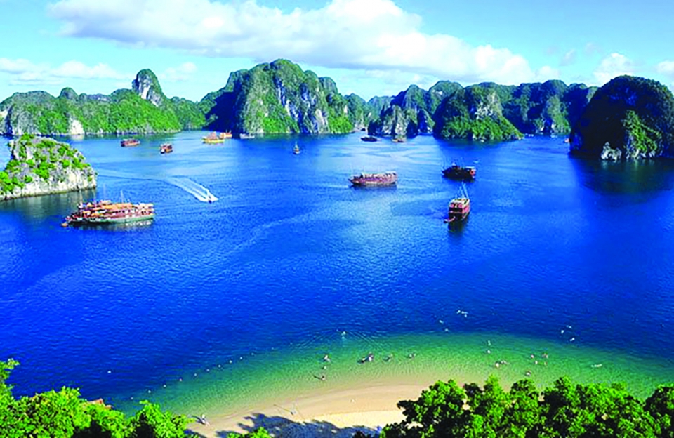 Thúc[-]đẩy[-]tăng[-]trưởng[-]xanh[-]khu[-]vực[-]vịnh[-]Hạ[-]Long[-]-[-]Quảng[-]Ninh